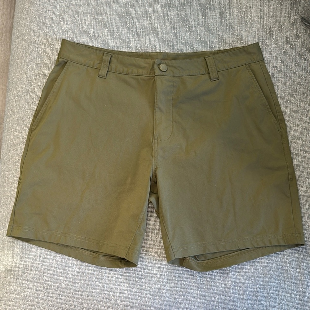 Rhone Men’s Short size 34